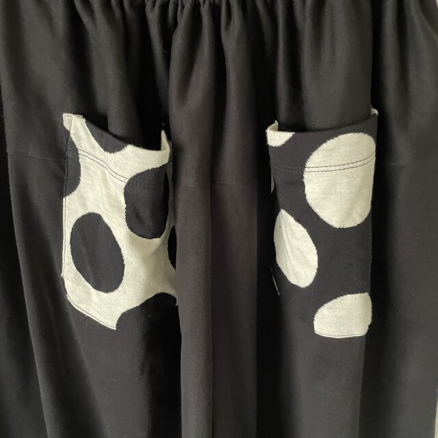 ドット大ランダム切替サルエルパンツ 黒白F | iichi 日々の暮らしを
