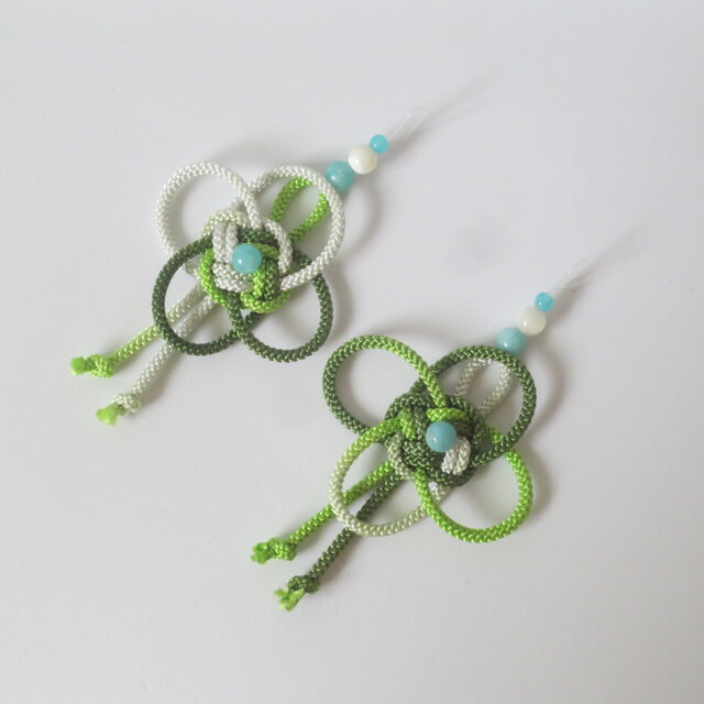 和みピアス　新緑