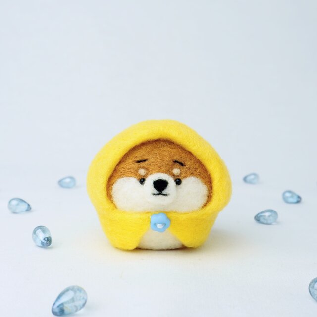 【受注製作】レインコートを着たまゆ柴犬(赤柴・黒柴・白柴)  羊毛フェルト