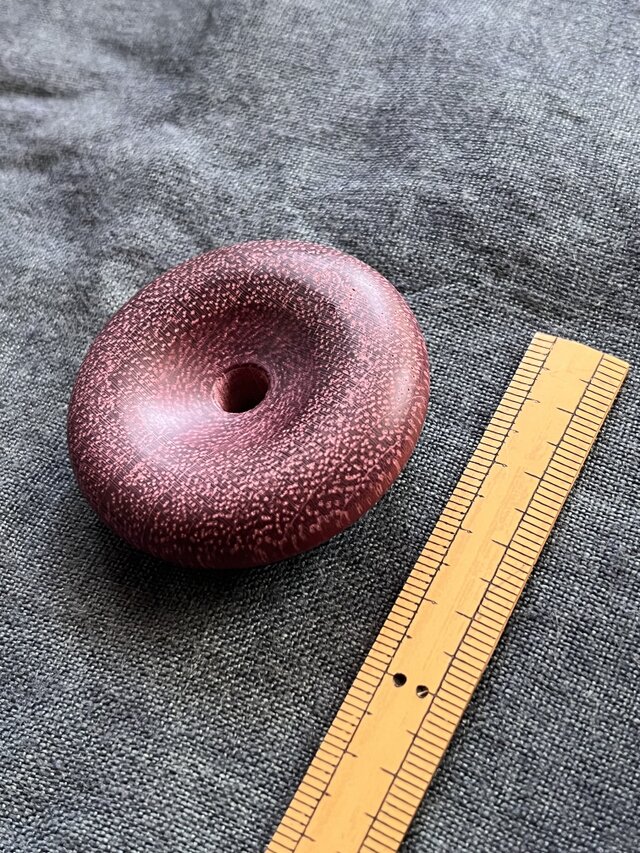 Diz・ペブル 穴径7mm パープルハート