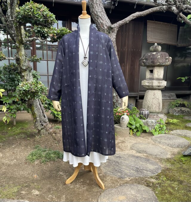 【残りわずか】 着物リメイク】紗の軽いロングカーディガン | iichi 日々の 着物・浴衣