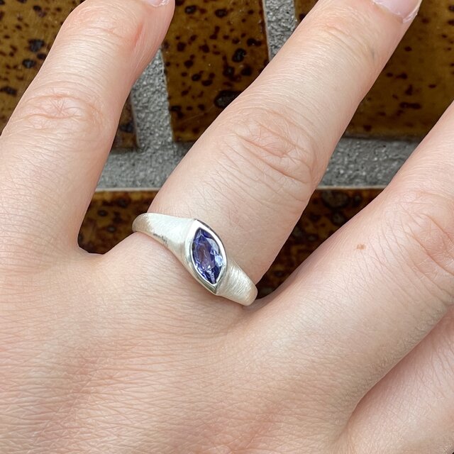 タンザナイト マーキスカット 0.59ct 印台angled シルバーSV925リング