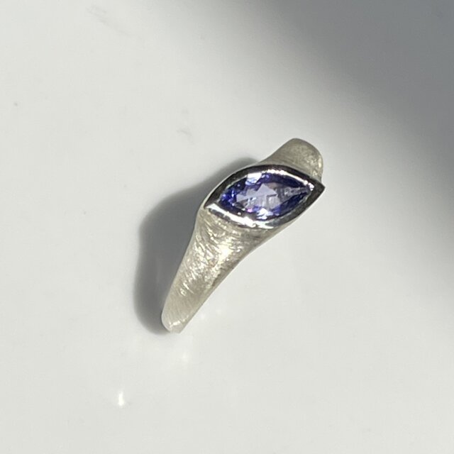 タンザナイト マーキスカット 0.59ct 印台angled シルバーSV925リング