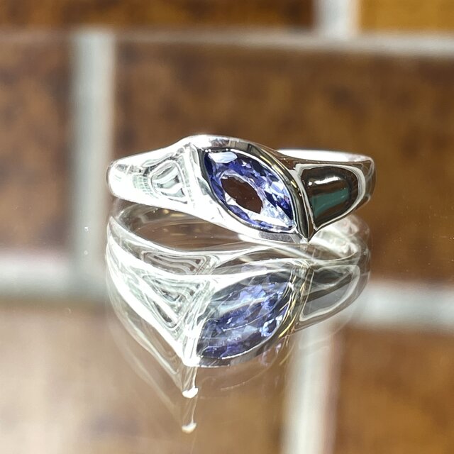 タンザナイト マーキスカット 0.59ct 印台angled シルバーSV925リング
