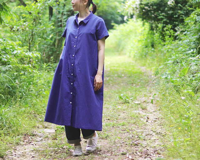 【THE FACTORY】リネン100% ロイヤルブルー シャツワンピ ゆったり 着こなし広がる 遠州織物 2wayシャツワンピース リネン混（ロイヤル