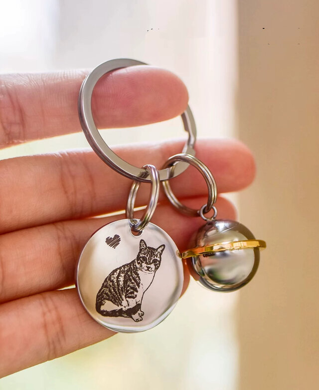 うちの子　レーザー彫刻でオンリーワンのネックレス（雲形）　動物　犬　猫　うさぎ　鳥　ハムスター