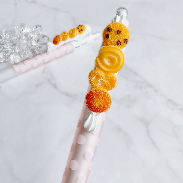 こなちぃさま専用ページ♪フェイクスイーツ♪ 小さなクッキーのボールペン フェイクスイーツ スイーツデコ
