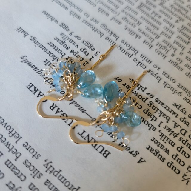 14kgf 】涼しげで洗練された輝き＊ブルージルコン×アクアマリン ピアス
