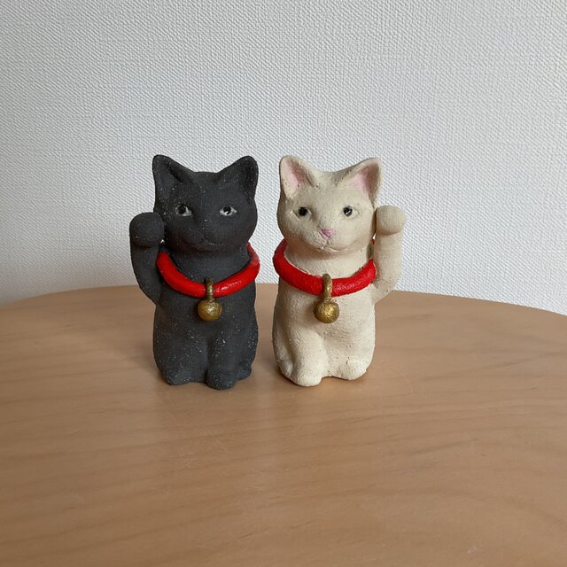 かわいいまねき猫(白) | iichi 日々の暮らしを心地よくする