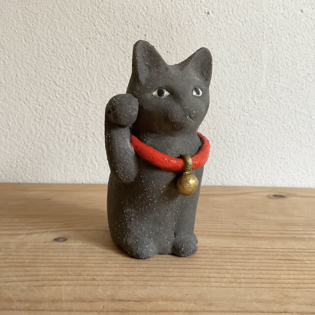 かわいいまねき猫（黒) | iichi 日々の暮らしを心地よくする