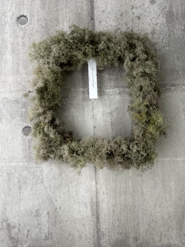 W25028 スモークツリーのスクエアリース