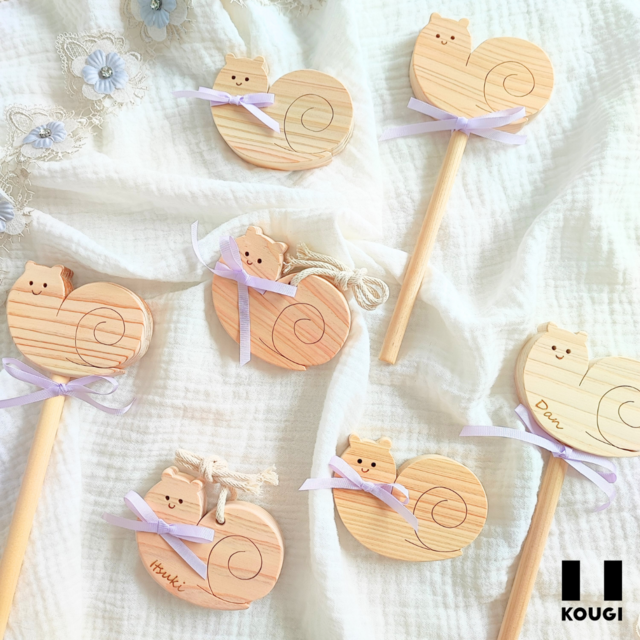 【フォトアイテム】かたつむりヒノキ（スティックor歯がため）ベビー☆名入れ付