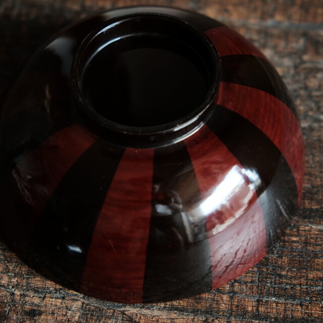 花と蝶々◇極上な蒔絵。時代物 漆芸蒔絵蓋付椀 漆器 骨董・antiques