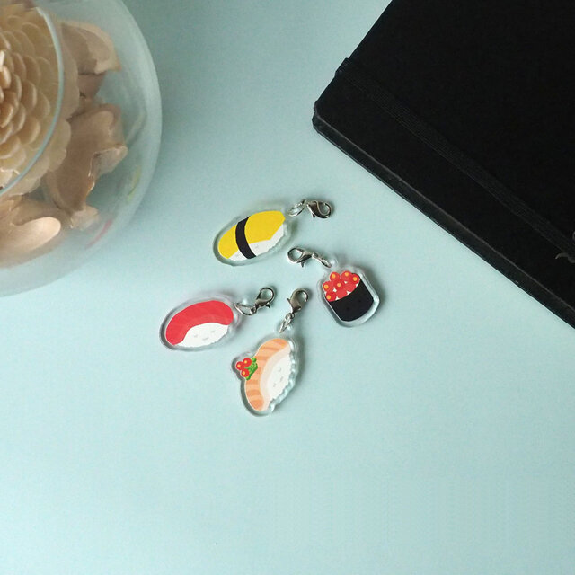 お寿司のミニチャーム