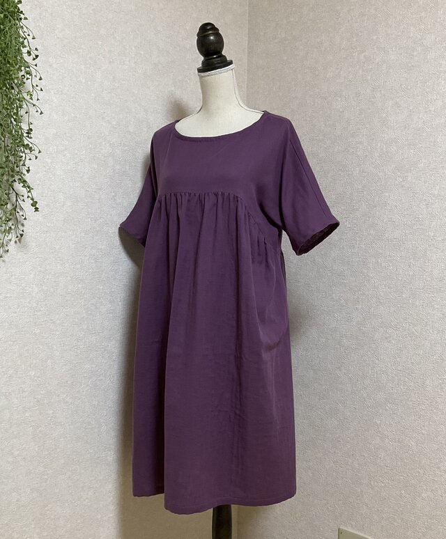 ふわふわコットンＷガーゼのドルマンスリーブワンピース　グレープ