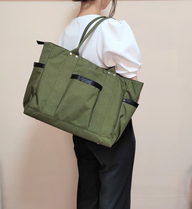 コーデュラナイロン×本革トートバッグL｜軽量＆撥水・13インチPC対応〈自立・多ポケット仕様〉カーキグリーン