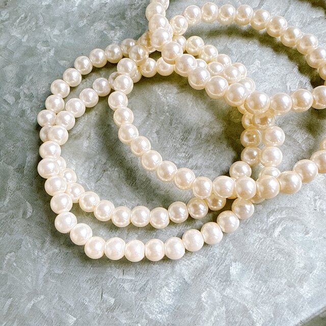 B146-ヴィンテージブレスレット U.S.A. 1980s  Fake Pearl Four Bracelet