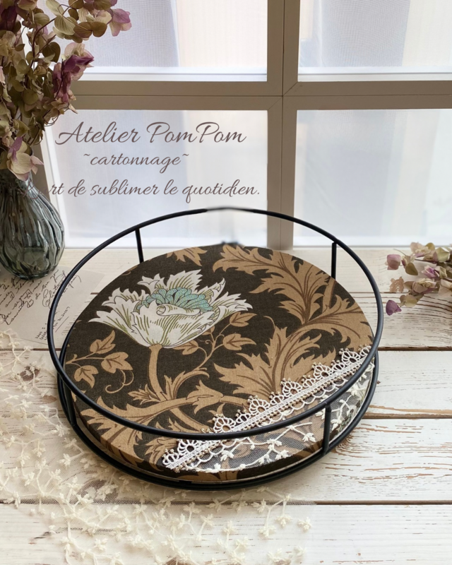 【Pom doux spécial】回転式アイアントレイ×カルトナージュ＊Anemone