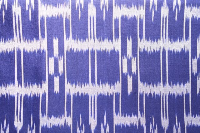 半幅帯 オレンジ、赤系とはっきりとした紺地のタイシルク半幅帯 HAN1626