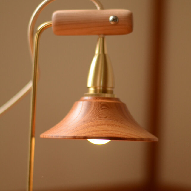 ガラス テーブルランプ　木製シェードランプ スタンドランプ アンティーク イタリア製 テーブルランプ ガラスシェード 木製本体 ウォールナット色