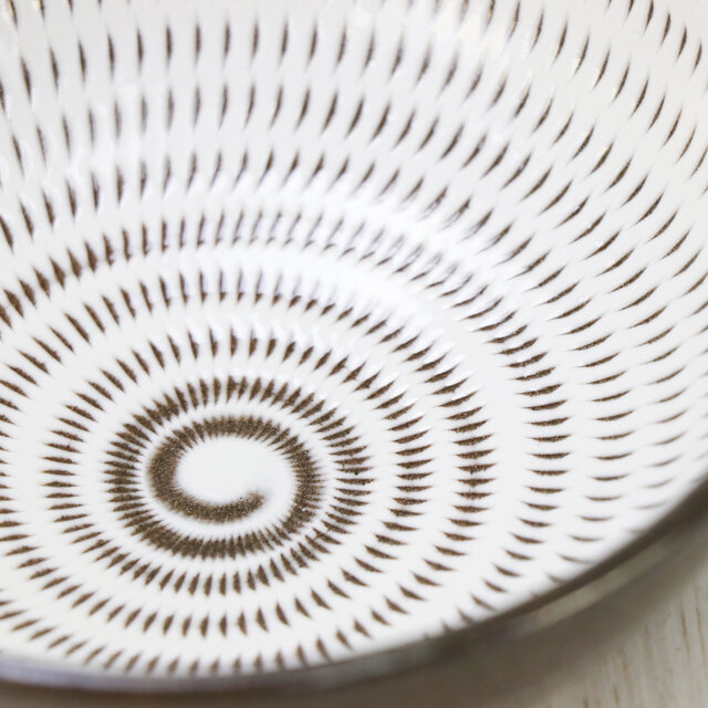 飛びかんな 5寸鉢【小石原焼】 | iichi 日々の暮らしを心地よくする