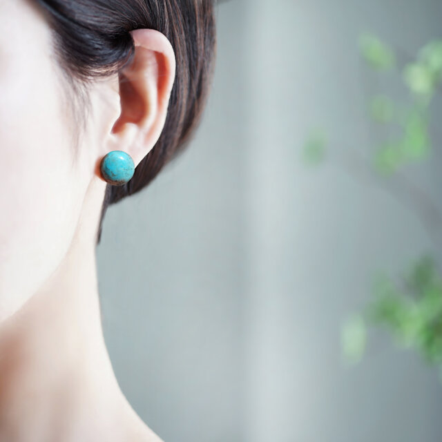 大粒☆中国湖北省産極上ターコイズのピアス・E可能・サージカル