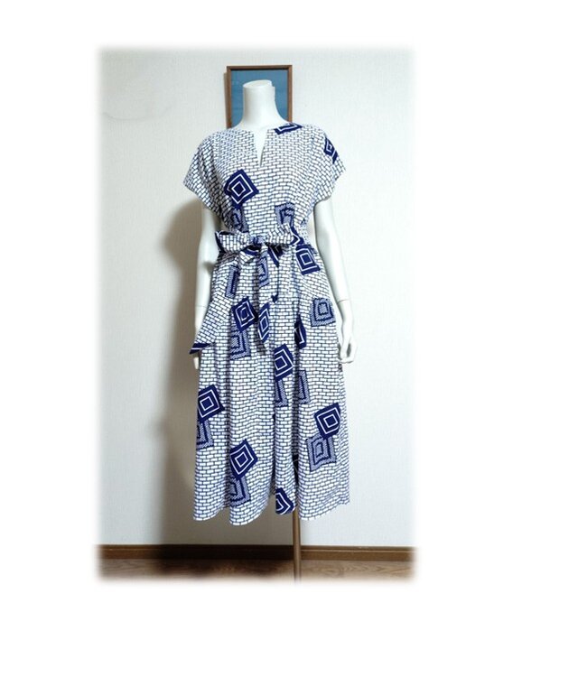 424　１点物　ワンピース　ジャンパースカート　キーネック　ローウェスト　デッドストック浴衣地　伝統柄　夏のお出かけ