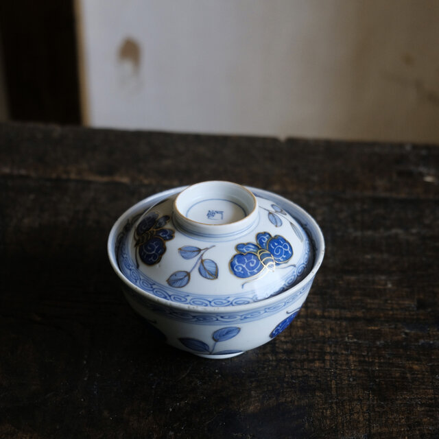 蝶とリーフ◆古伊万里　染付金彩蓋付碗4客　骨董古美術　骨董/antique　明治 蝶とリーフ◇古伊万里 染付金彩蓋付碗4客 骨董古美術 骨董