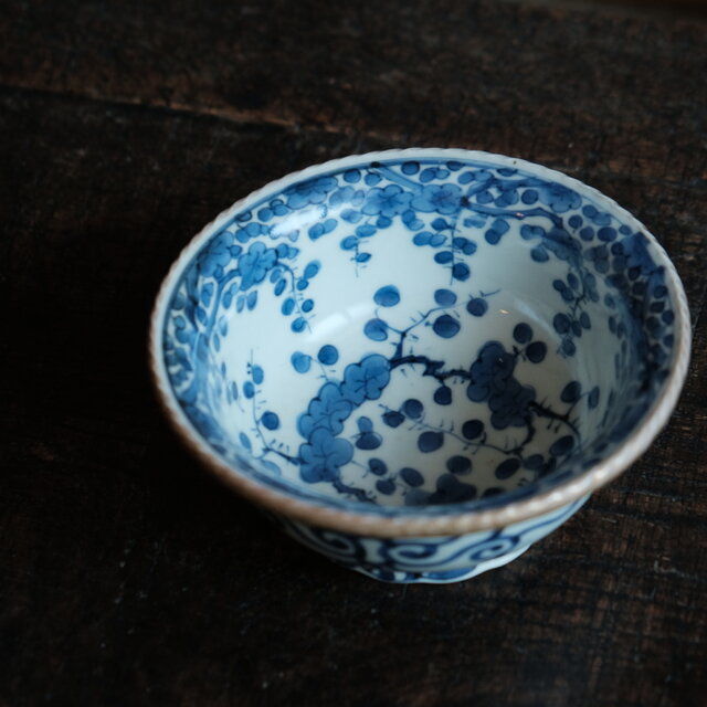 素敵な形状◇梅尽くし 伊万里 花文染付金彩深鉢 碗 骨董・antiques 器