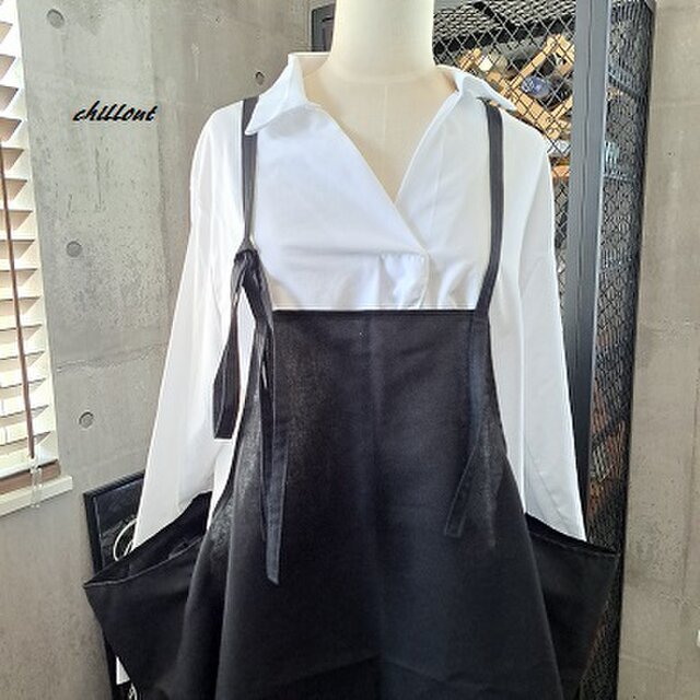 【背中がかわいい】エプロンドレス：ブラック：コットン【0900】