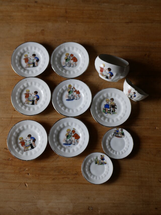 ディネット セット 子供の絵柄 フランスアンティーク アンティークの