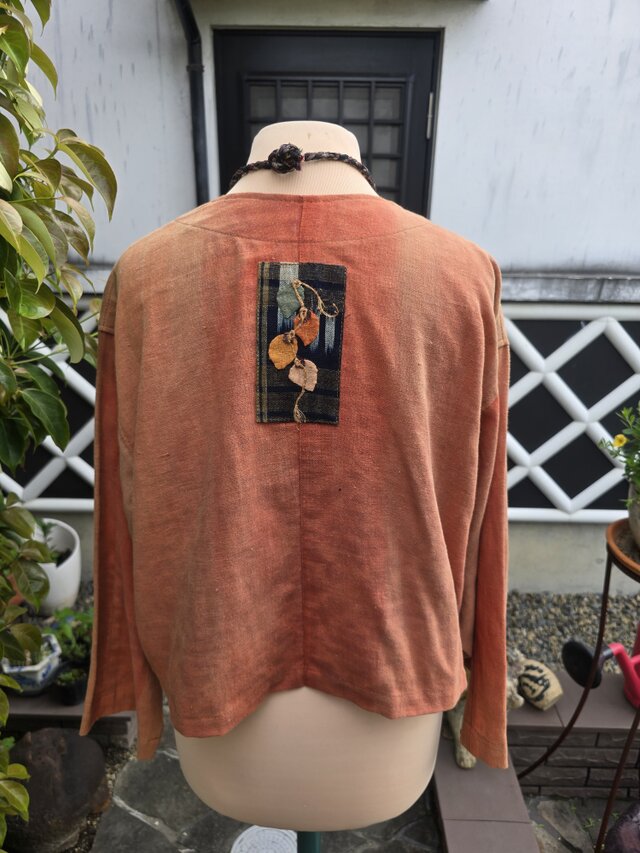 着物リメイク 手作り 紅花染め アップリケ ジャケット | iichi 日々の
