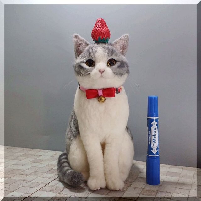 羊毛フェルト 猫 サバシロ猫 サバシロ ねこ ネコ 猫フィギュア | iichi