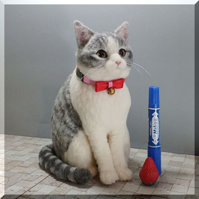 羊毛フェルト 猫 サバシロ猫 サバシロ ねこ ネコ 猫フィギュア | iichi