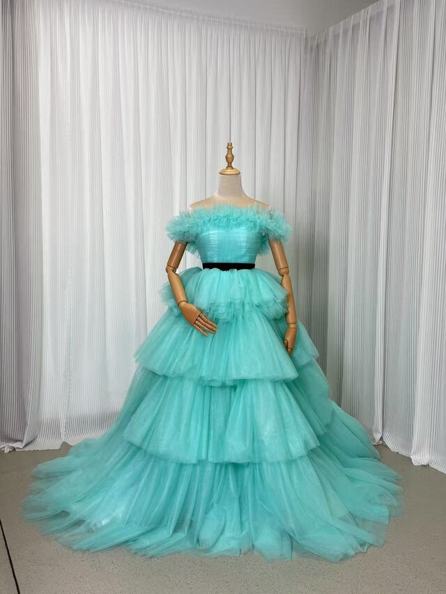カラードレス 薄青 取り外しオフショルダー 柔らかく重ねたチュールスカート サッシュベルト 可愛い 前撮り