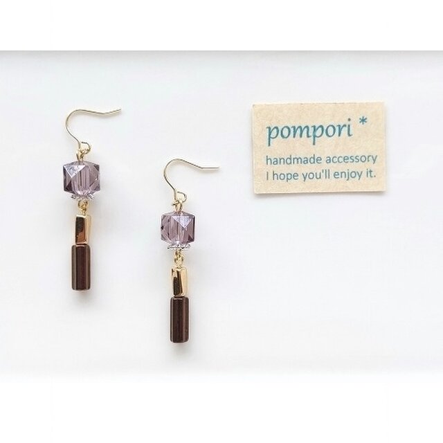 グレー×ゴールドブロンズのピアス