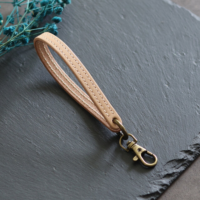 レザーストラップ 丸型カラビナ付き ナスカン付き LF-044 ヌメ革ALL スマホストラップ スマートキーストラップ