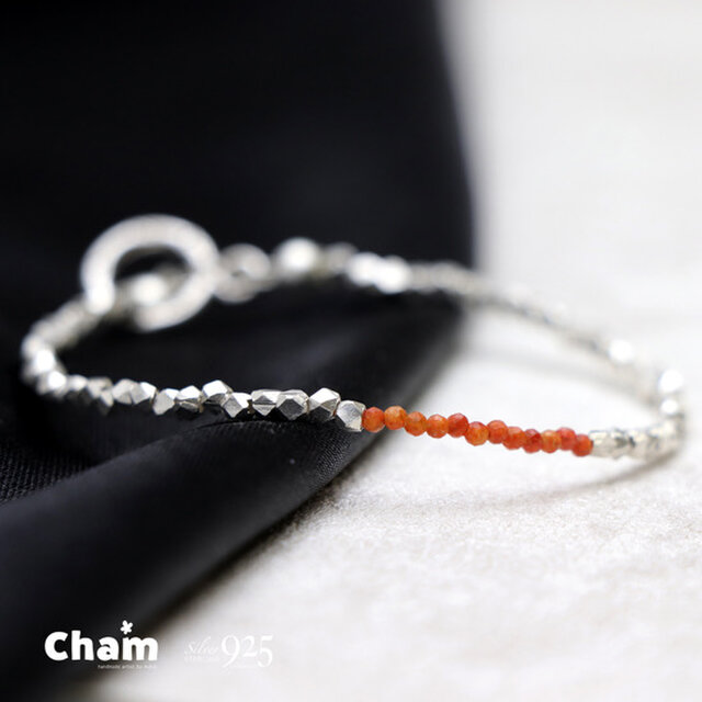カレンシルバーキューブカットブレスレット　2mm珊瑚