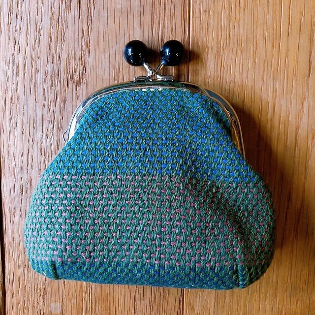 さをり織がま口ポーチ | iichi 日々の暮らしを心地よくする