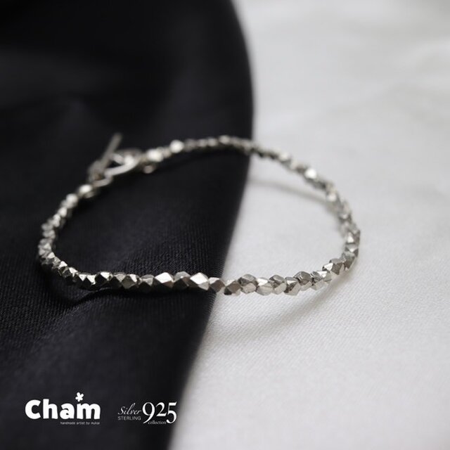 カレンシルバーキューブカットブレスレット 2mm ベーシック | iichi