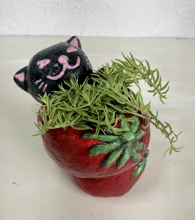 植木鉢　セメント　ミニサイズ猫　トマト形プランターオブジェ手作り