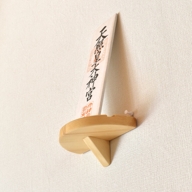 円いお札立て /ナチュラル色 | iichi 日々の暮らしを心地よくするハンドメイドやアンティークのマーケットプレイス