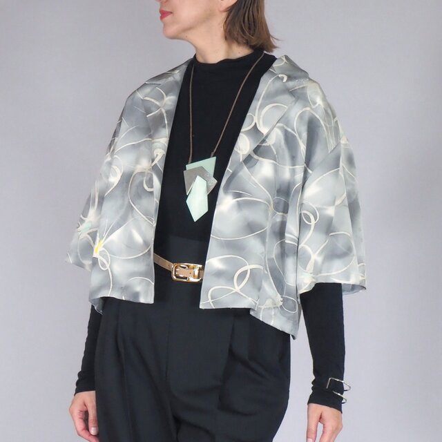 iichi価格★着物リメイク クロップドシャツジャケット 蝶々  バタフライ テーラー襟　　