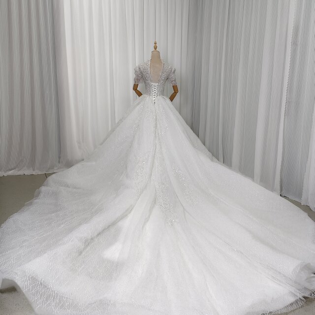 豪華！韓国風ドレス ウェディングドレス キラキラ光る刺繍 短袖