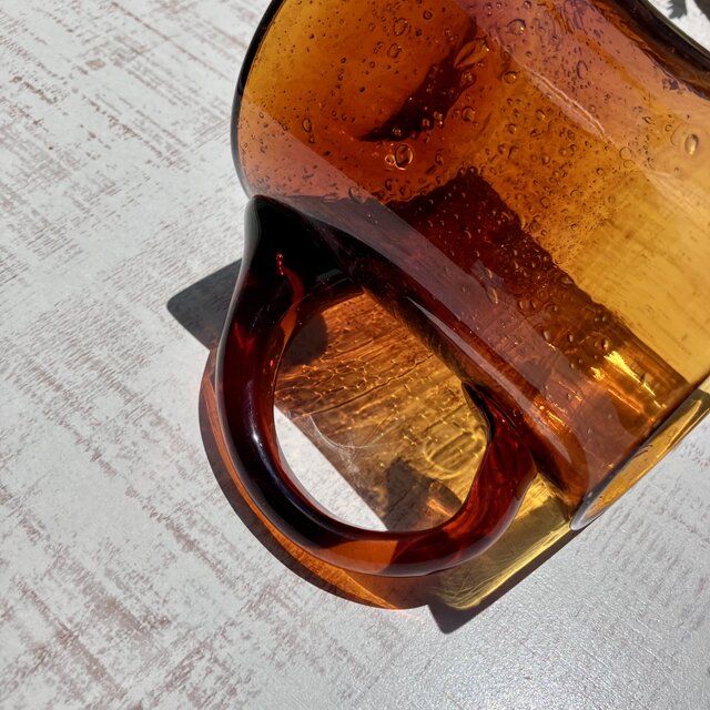 北欧＊エリック・ホグラン/気泡たっぷり琥珀色のガラスジョッキ