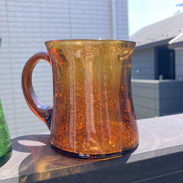 北欧＊エリック・ホグラン/気泡たっぷり琥珀色のガラスジョッキ
