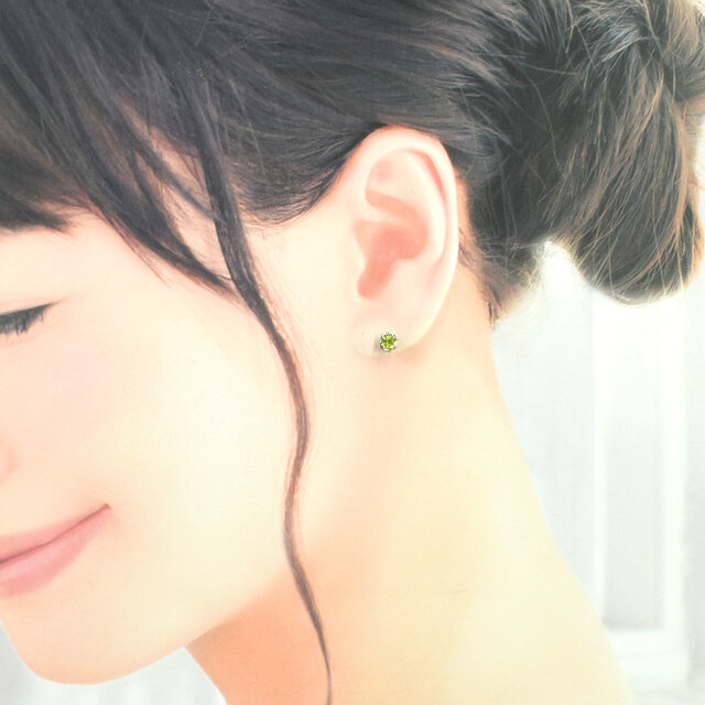 K18 ペリドット ピアス CJ038CIBSN | iichi 日々の暮らしを心地よく