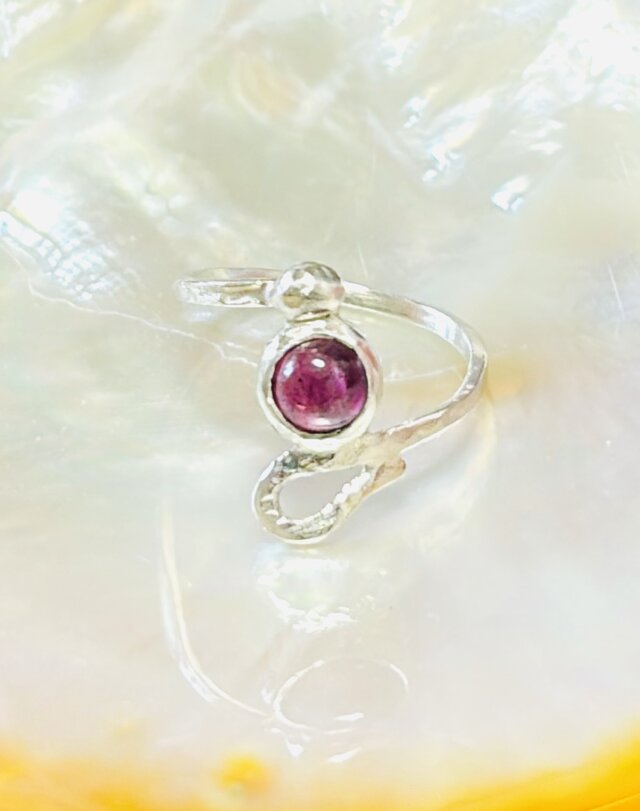 ロードライト、ガーネット、シルバーリング