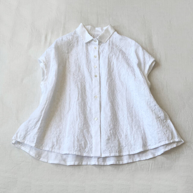 専用！！ガーゼ フレンチブリュ mozo別注ブラウスとトロワブラウス2点 専用！！ガーゼ フレンチブリュ mozo別注ブラウスとトロワ