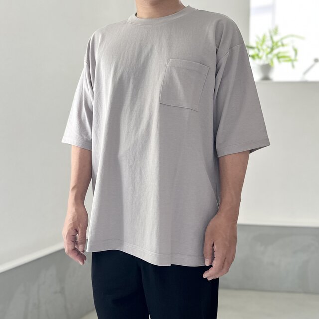 【接触冷感】ユニセックス　サイドスリット ポケット付 ルーズフィット Tシャツ【グレー】『2025新作』